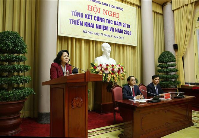 邓氏玉盛出席国家主席办公厅举行的2020年任务部署会议 ảnh 2 邓氏玉盛出席国家主席办公厅举行的2020年任务部署会议 ảnh 2