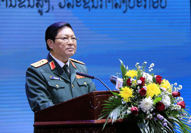 援老越南志愿军和专家传统日70周年纪念活动在万象隆重举行 ảnh 2 援老越南志愿军和专家传统日70周年纪念活动在万象隆重举行 ảnh 2