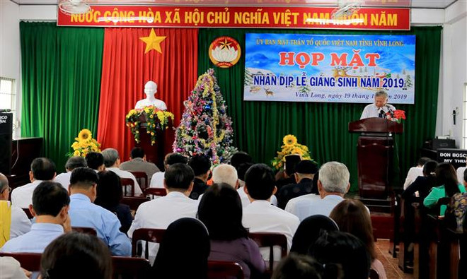 永隆省举行2019年圣诞节庆祝活动 ảnh 1 永隆省举行2019年圣诞节庆祝活动 ảnh 1