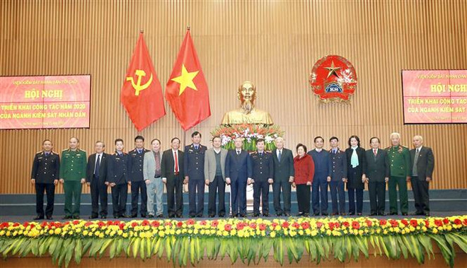 越南中央书记处常务书记陈国旺高度评价人民检察院在反贪反腐工作中的作用 ảnh 2 越南中央书记处常务书记陈国旺高度评价人民检察院在反贪反腐工作中的作用 ảnh 2