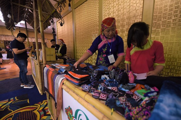 助力少数民族妇女就业创业 促进性别平等 ảnh 2 助力少数民族妇女就业创业 促进性别平等 ảnh 2