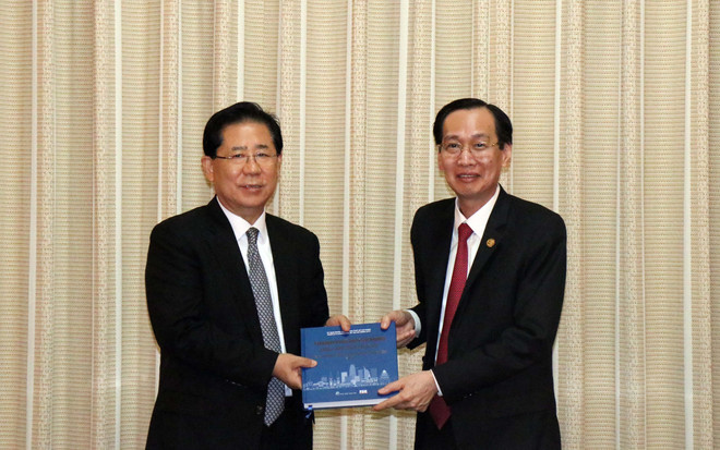 胡志明市大力推进与东北亚地区地方政府联合会的旅游合作 ảnh 1