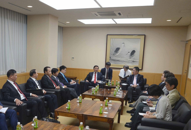 越共中央内政部长潘廷镯访问日本 ảnh 2 越共中央内政部长潘廷镯访问日本 ảnh 2