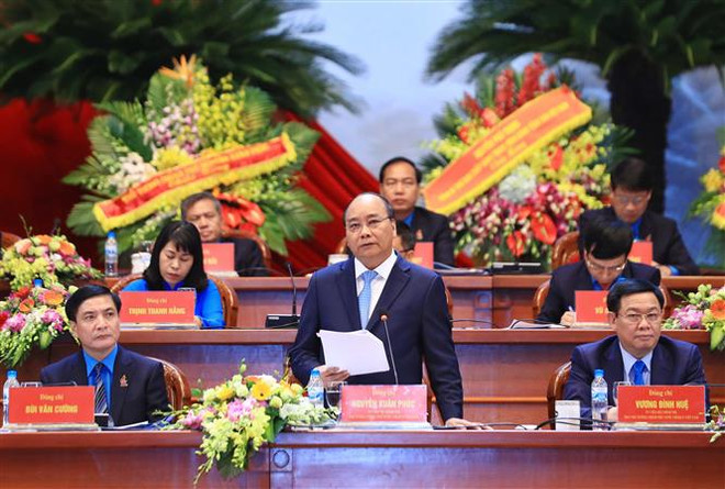 阮春福总理:严厉打击保守、官僚主义和工作不负责任的表现 ảnh 2 阮春福总理:严厉打击保守、官僚主义和工作不负责任的表现 ảnh 2