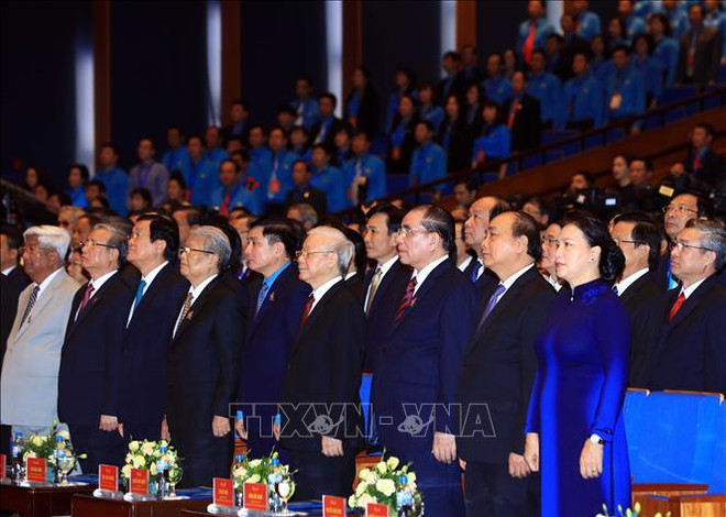 越南工会第十二届全国代表大会全体会议隆重开幕 ảnh 1 越南工会第十二届全国代表大会全体会议隆重开幕 ảnh 1