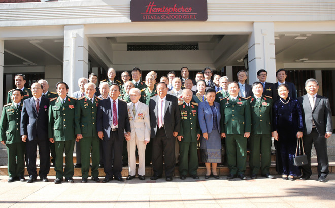 本扬·沃拉吉致贺信 庆祝援老越南志愿军和专家传统日70周年 ảnh 1 本扬·沃拉吉致贺信 庆祝援老越南志愿军和专家传统日70周年 ảnh 1