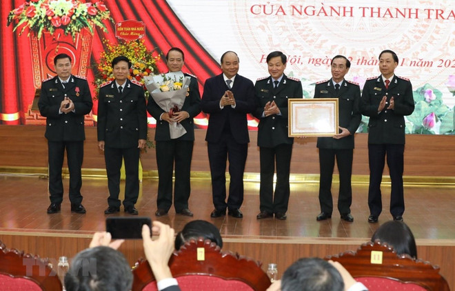 阮春福总理:监察总署的地位与威望不断提升 ảnh 1 阮春福总理:监察总署的地位与威望不断提升 ảnh 1