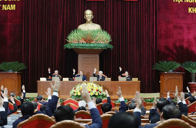 越共十二大十五中全会:继续为成功举行越共十三大做好准备 ảnh 2 越共十二大十五中全会:继续为成功举行越共十三大做好准备 ảnh 2