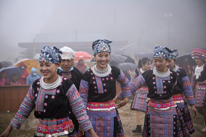 和平省梅州县“求福节”吸引数千人参加 ảnh 2