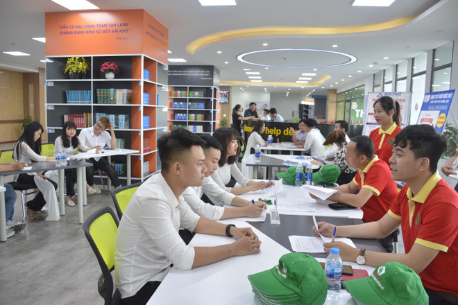 2020年为130万人解决就业问题 ảnh 1 2020年为130万人解决就业问题 ảnh 1