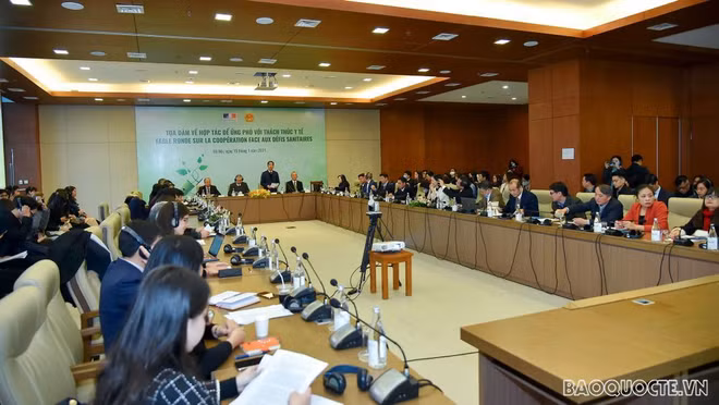 新冠肺炎疫情：加强合作应对公共卫生挑战 ảnh 2