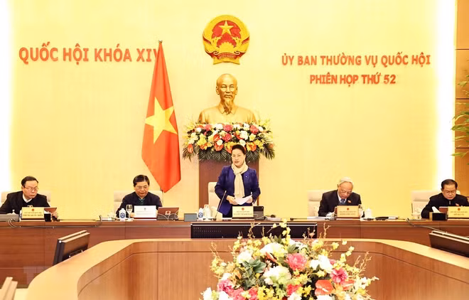 越南第十四届国会常委会第52次会议开幕 ảnh 1