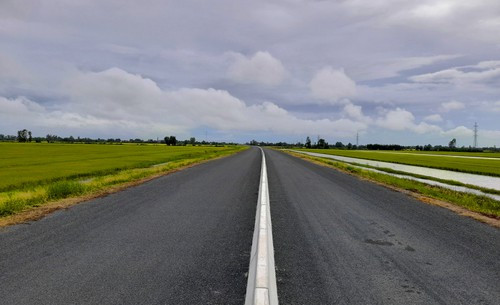 路得-迪水公路建设项目将于1月12日落成 ảnh 1 路得-迪水公路建设项目将于1月12日落成 ảnh 1