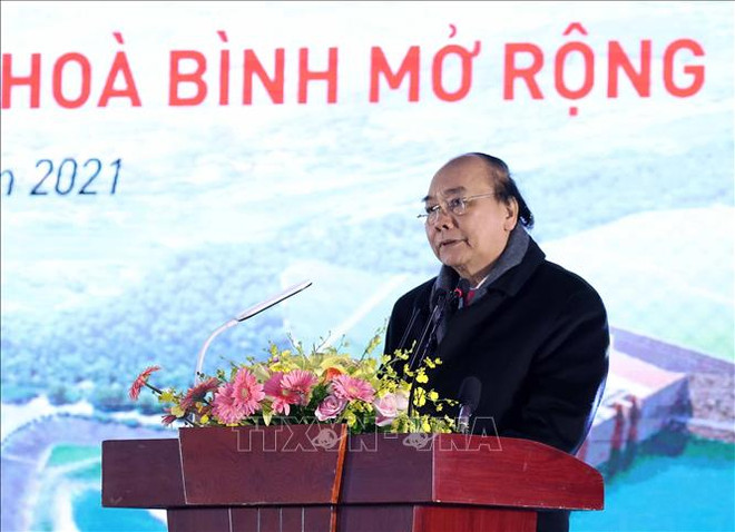 越南政府总理阮春福发布和平水电站扩建项目开工令 ảnh 2 越南政府总理阮春福发布和平水电站扩建项目开工令 ảnh 2
