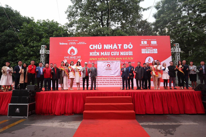 第十三届红色星期日设立80个献血点 预计累计献血量逾5万单位 ảnh 1