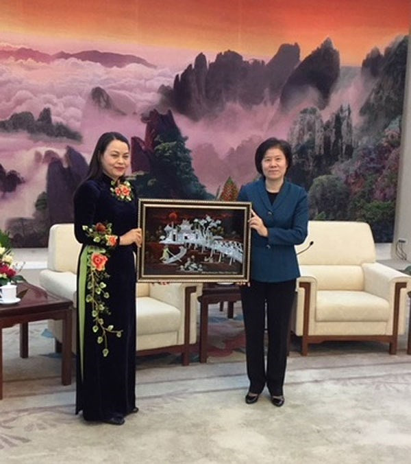 越南妇女联合会代表团对中国进行工作访问 ảnh 1 越南妇女联合会代表团对中国进行工作访问 ảnh 1