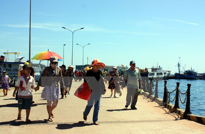 坚江省力争至2020年接待国际游客70万人次 ảnh 1 坚江省力争至2020年接待国际游客70万人次 ảnh 1