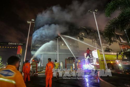 菲律宾达沃一商场发生火灾造成37人死亡 ảnh 2 菲律宾达沃一商场发生火灾造成37人死亡 ảnh 2