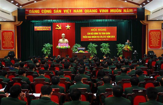 越南人民军总政治局全军政治干部会议在河内召开 ảnh 2