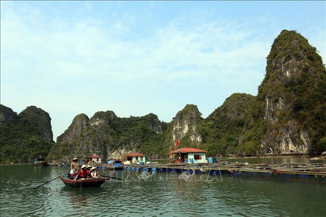 新冠肺炎疫情:广宁省恢复国内旅游和服务活动 ảnh 1 新冠肺炎疫情:广宁省恢复国内旅游和服务活动 ảnh 1
