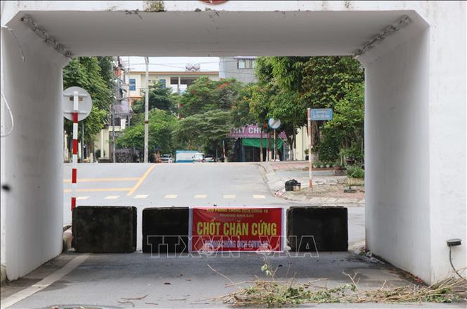 北宁省信息传媒厅:北宁省和北江省工业园区91名一代接触者逃避隔离返乡的信息不实 ảnh 1 北宁省信息传媒厅:北宁省和北江省工业园区91名一代接触者逃避隔离返乡的信息不实 ảnh 1