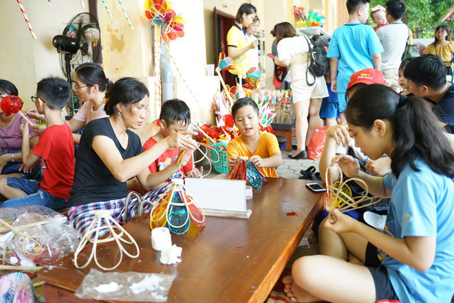 根据疫情形势变化灵活举办家庭日活动 ảnh 1 根据疫情形势变化灵活举办家庭日活动 ảnh 1