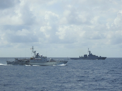 越南人民海军与泰国皇家海军进行第42次联合巡逻 ảnh 1