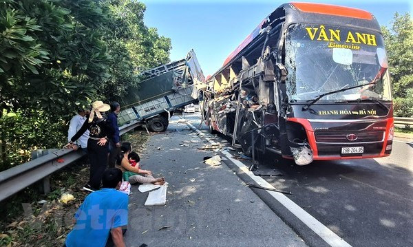 今年前11个月全国交通事故死亡人数6048人 ảnh 1 今年前11个月全国交通事故死亡人数6048人 ảnh 1