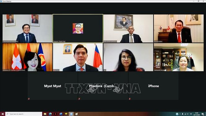 ASEAN 2020: 越南驻瑞士大使馆主持召开伯尔尼东盟委员会视频会议 ảnh 1 ASEAN 2020: 越南驻瑞士大使馆主持召开伯尔尼东盟委员会视频会议 ảnh 1