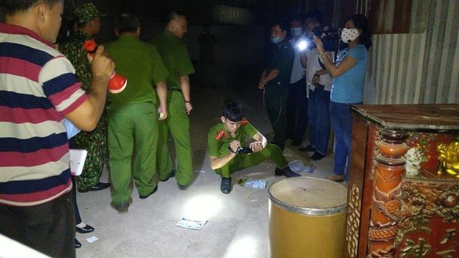 安江省公安破获一起跨境运输毒品案 缴获毒品30公斤 ảnh 2 安江省公安破获一起跨境运输毒品案 缴获毒品30公斤 ảnh 2