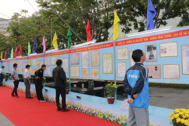 芹苴市举行文化体育和旅游周 喜迎2018戊戌年春节 ảnh 2 芹苴市举行文化体育和旅游周 喜迎2018戊戌年春节 ảnh 2