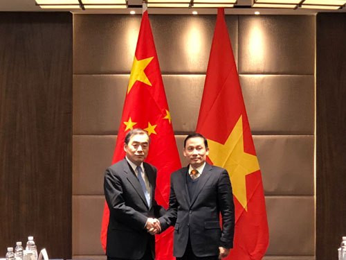 越中两国副外长举行磋商 ảnh 1 越中两国副外长举行磋商 ảnh 1