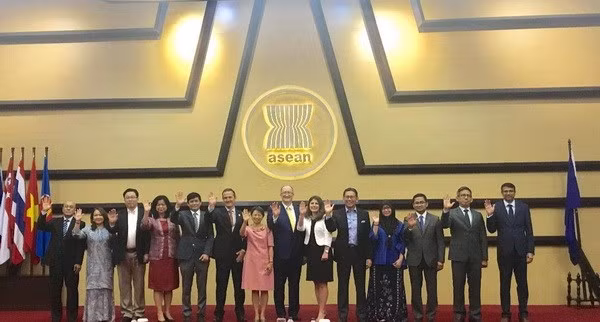 欧盟承诺为东盟未来发展项目和计划提供协助 ảnh 2