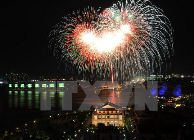 全国各地将绽放烟花迎接新年 ảnh 2