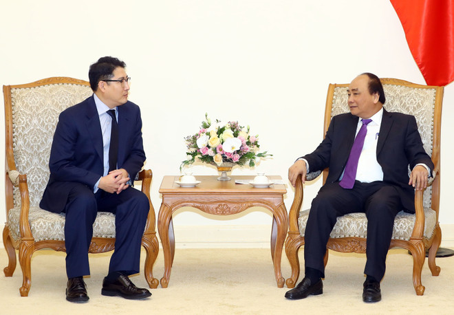 越南政府总理阮春福会见韩国晓星集团社长赵显俊 ảnh 2 越南政府总理阮春福会见韩国晓星集团社长赵显俊 ảnh 2