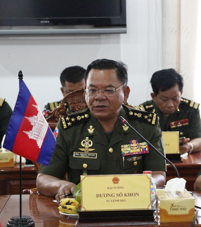 越柬深化各地方团结友谊 ảnh 2 越柬深化各地方团结友谊 ảnh 2