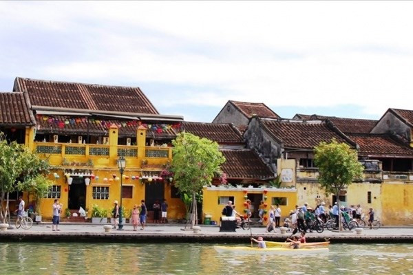 广南省会安市光伏发电系统即将投入运营 ảnh 1 广南省会安市光伏发电系统即将投入运营 ảnh 1