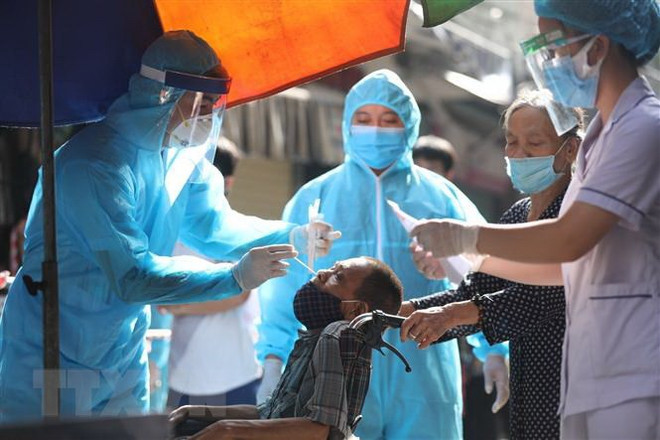 8月31日越南新增新冠肺炎确诊病例1.2 万多例 新增治愈病例1万多例 ảnh 1 8月31日越南新增新冠肺炎确诊病例1.2 万多例 新增治愈病例1万多例 ảnh 1