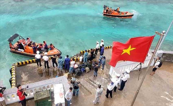 与生存东岛驻岛官兵迎新春送温暖 ảnh 1 与生存东岛驻岛官兵迎新春送温暖 ảnh 1