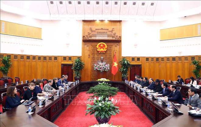 政府总理阮春福会见欧洲议会副议长海蒂 ảnh 2 政府总理阮春福会见欧洲议会副议长海蒂 ảnh 2