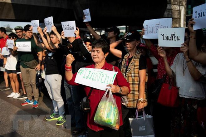 泰国活动人士举行和平集会反对推迟大选 ảnh 1  泰国活动人士举行和平集会反对推迟大选 ảnh 1