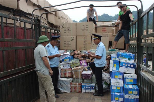 越南工贸部:加大对伪造越南原产地行为的检查力度 ảnh 1 越南工贸部:加大对伪造越南原产地行为的检查力度 ảnh 1