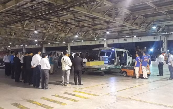 越南游客在埃及遭袭事件:三名遇难者遗体今日回到越南 ảnh 1 越南游客在埃及遭袭事件:三名遇难者遗体今日回到越南 ảnh 1