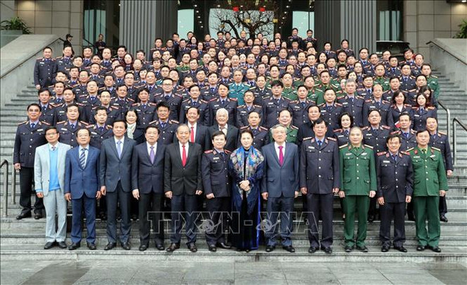 国会主席阮氏金银:检查部门应加强反腐倡廉力度 ảnh 3 国会主席阮氏金银:检查部门应加强反腐倡廉力度 ảnh 3