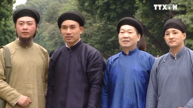 传统五身奥戴——逛街春游的完美穿搭 ảnh 1