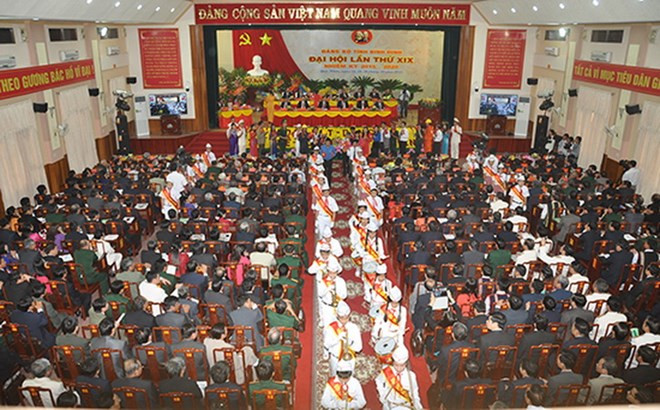 努力把平定省建设成为中部地区发达富裕的省份 ảnh 1