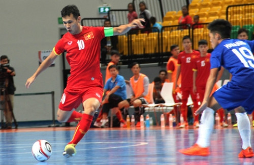 2015年东南亚五人制足球锦标赛:越南队以19比1狂虐菲律宾队晋级半决赛 ảnh 1 2015年东南亚五人制足球锦标赛:越南队以19比1狂虐菲律宾队晋级半决赛 ảnh 1