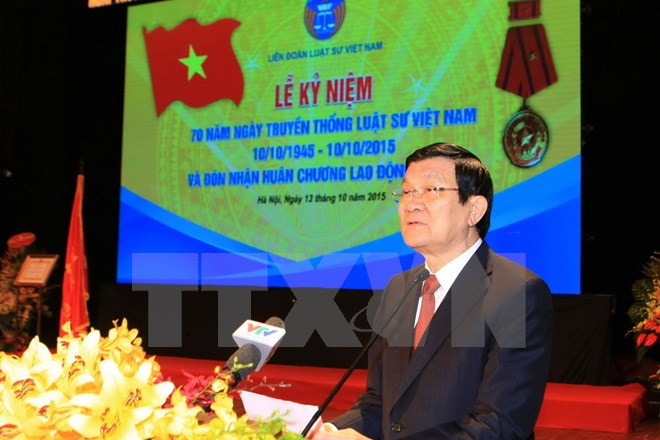越南国家主席张晋创出席律师传统日70周年纪念仪式 ảnh 1 越南国家主席张晋创出席律师传统日70周年纪念仪式 ảnh 1