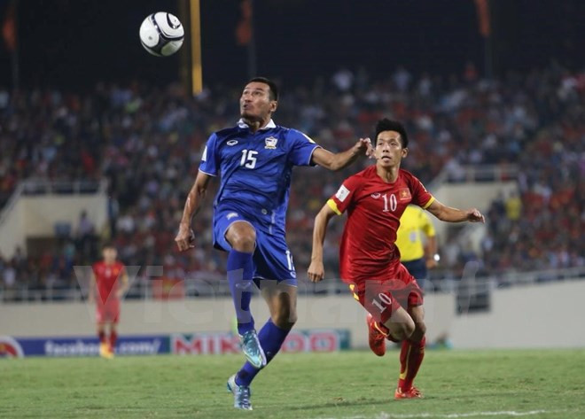 世预赛亚洲40强小组赛:越南队主场以0比3输给泰国队 ảnh 1 世预赛亚洲40强小组赛:越南队主场以0比3输给泰国队 ảnh 1