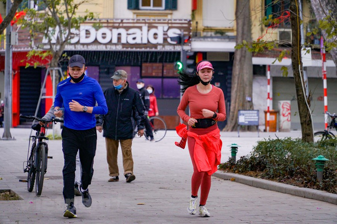 组图:2022壬寅年大年初一祥和宁静的河内街道 ảnh 12 组图:2022壬寅年大年初一祥和宁静的河内街道 ảnh 12